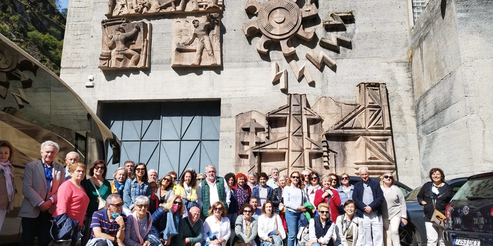amigos museo bellas artes asturias visita Grandas Salime Central electrica 1600x800