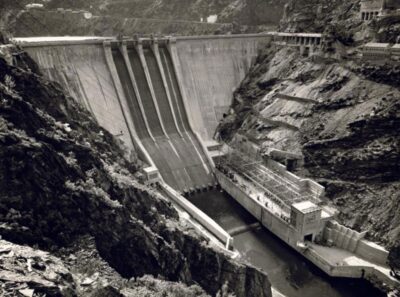 construccion de la presa y central de saltos del navia (1)