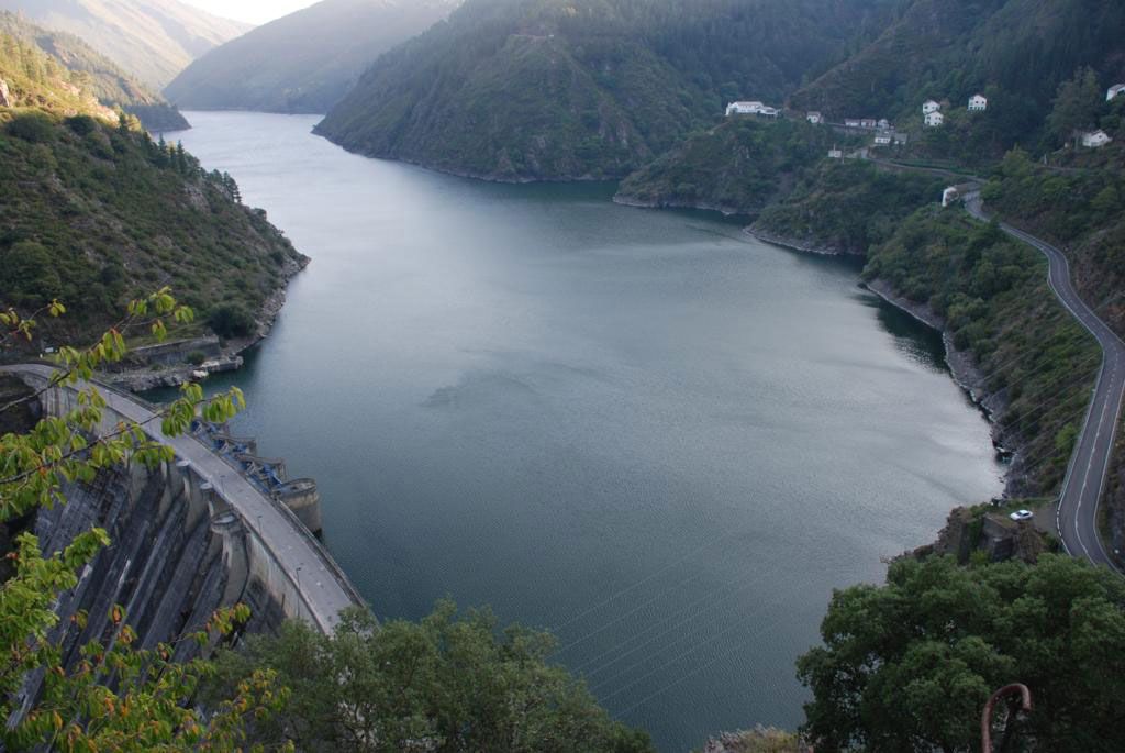 presa y embalse de salime navia (5)